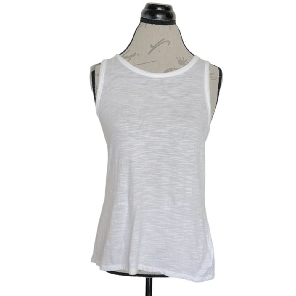 Banana Republic Womens Blouse White Graduation Sleeveless Back Slit Size XS